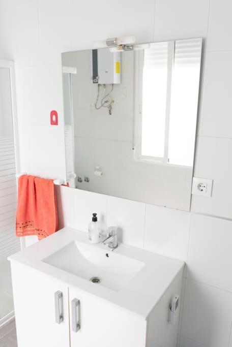 Apartamento Alexa, A 800Mts Catedral Wifi Smart Tv Murcia Eksteriør billede