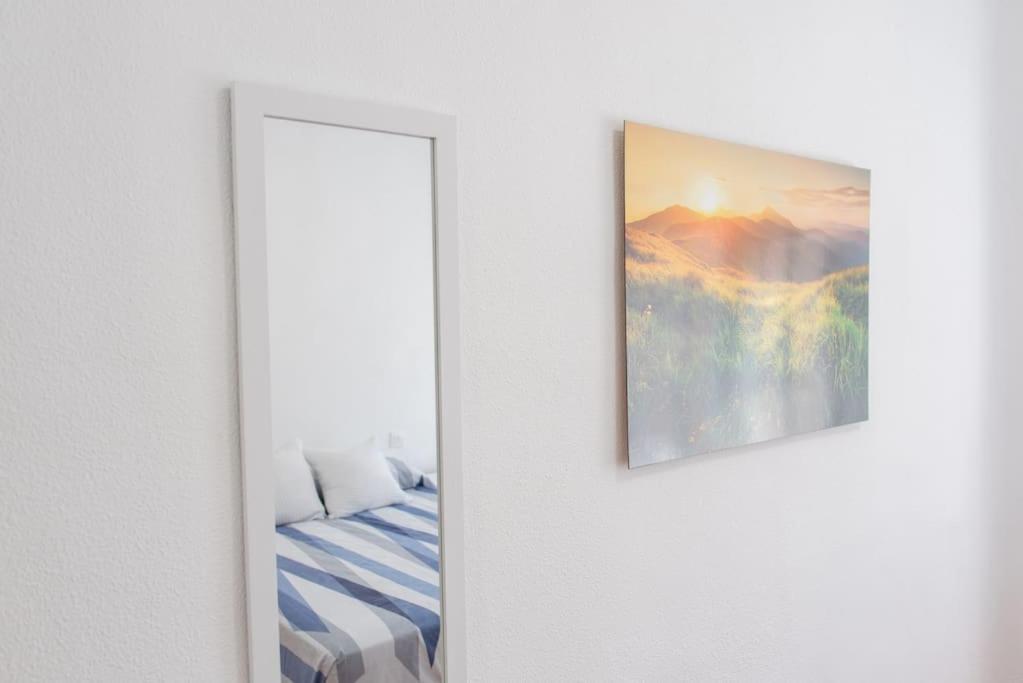 Apartamento Alexa, A 800Mts Catedral Wifi Smart Tv Murcia Eksteriør billede